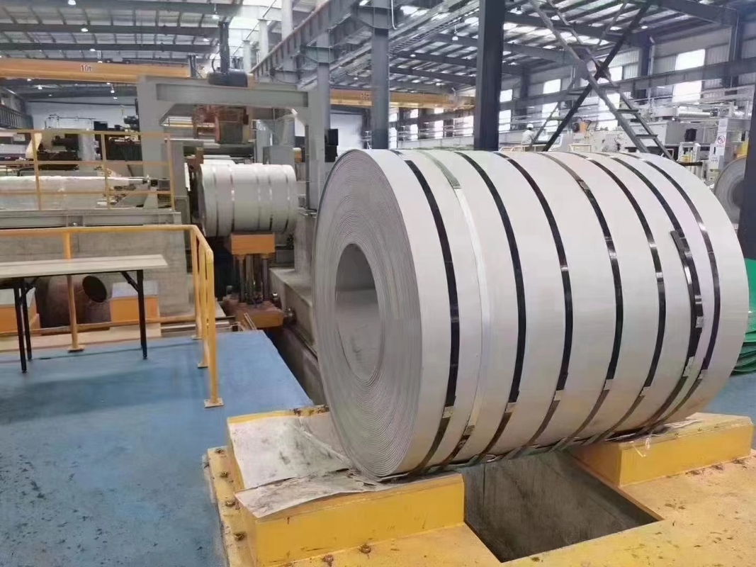 ASTM 430 321 SS Cewki ze stali nierdzewnej Walcowane na zimno lustro włosowe 0,5 mm